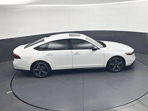 Certified 2026 Honda Accord SE image 29