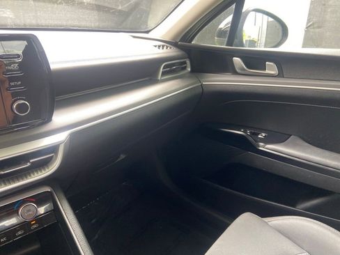 Used 2021 Kia K5 LXS FWD image 28