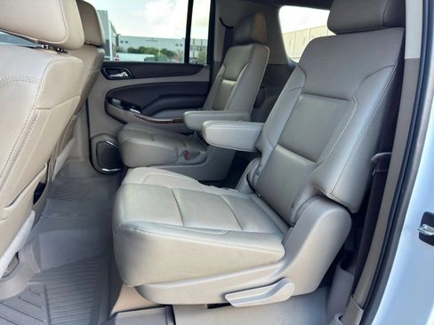 Used 2020 Chevrolet Suburban Premier w/ Max Trailering Package AWD/4WD image 10