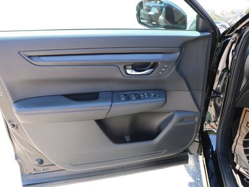 Used 2025 Honda CR-V Sport-L image 17