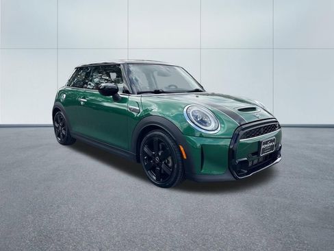 Used 2023 MINI Cooper S w/ Signature Upholstery Package image 4