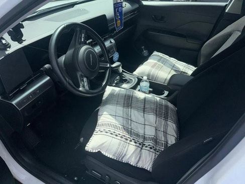 Certified 2024 Hyundai Kona SEL image 3