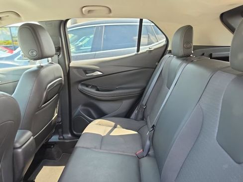 Used 2021 Buick Encore GX Preferred w/ Sport Touring Package FWD image 11
