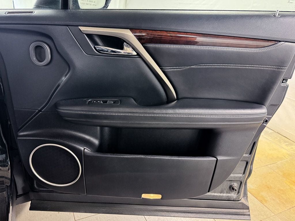 Used 2019 Lexus RX 350 AWD Premium w/ Navigation Package image 18