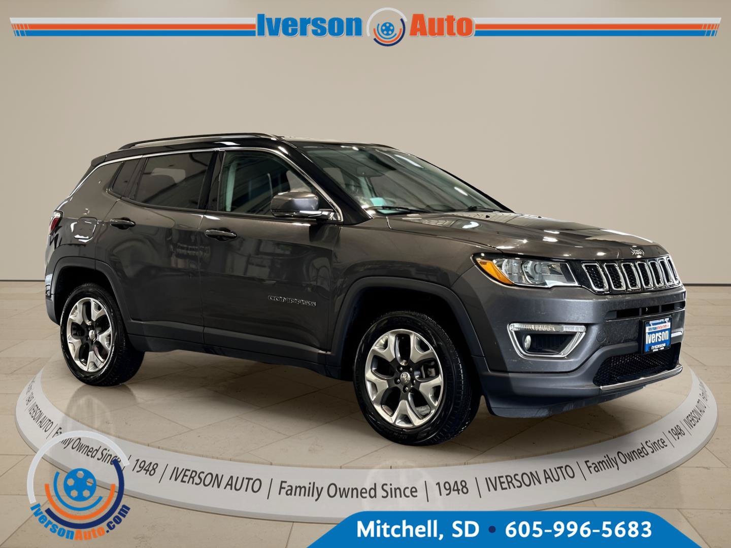 Used 2019 Jeep Compass Limited w/ Safety & Security Group AWD/4WD image 1