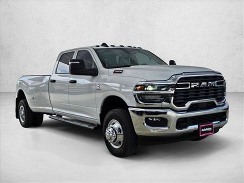 New 2026 RAM 3500 Tradesman AWD/4WD image 7