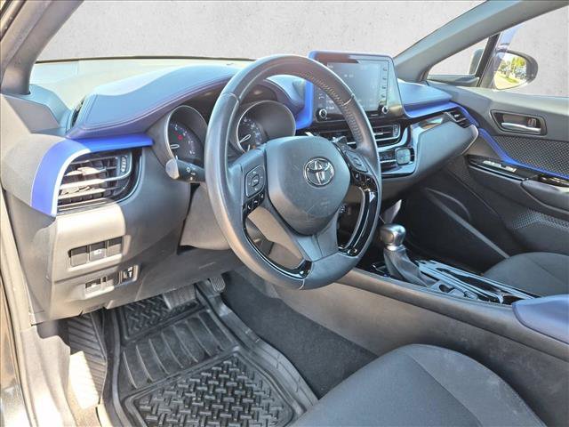 Used 2021 Toyota C-HR XLE FWD image 10