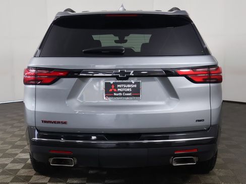 Used 2023 Chevrolet Traverse Premier w/ Redline Edition AWD/4WD image 16