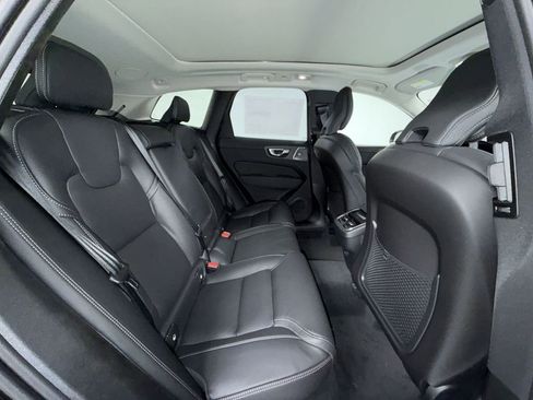 New 2026 Volvo XC60 B5 Ultra w/ Climate Package AWD/4WD image 17