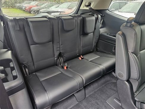 New 2026 Subaru Ascent Premium image 12