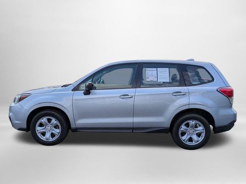 Used 2018 Subaru Forester 2.5i AWD/4WD image 7