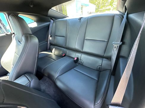 Used 2015 Chevrolet Camaro SS w/ SS Performance Package RWD image 20