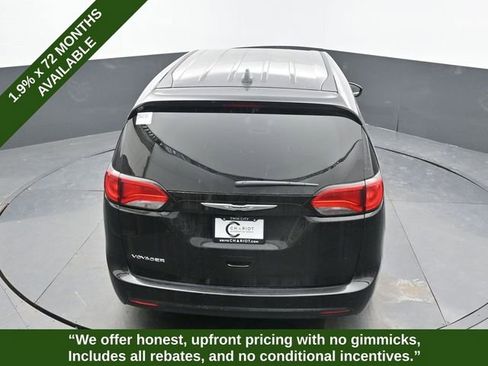 New 2026 Chrysler Voyager LX image 50