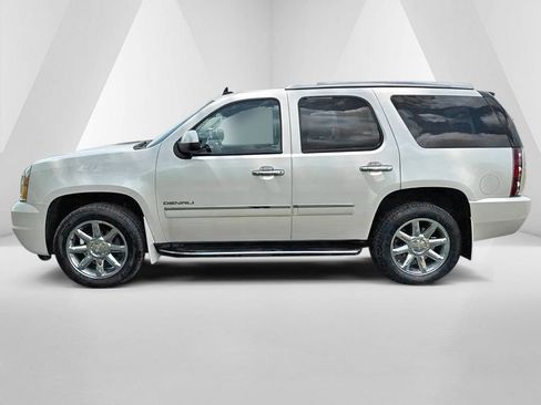 Used 2013 GMC Yukon Denali AWD/4WD image 4