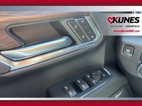 New 2026 GMC Sierra 1500 SLT w/ SLT Premium Plus Package AWD/4WD image 25