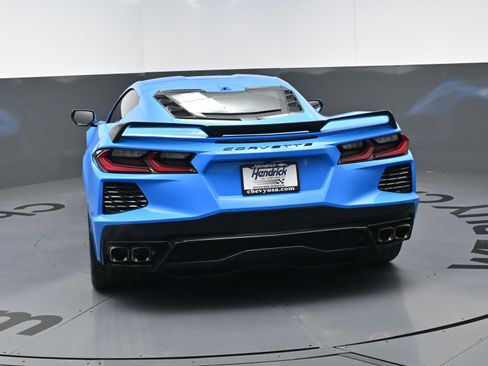 Certified 2025 Chevrolet Corvette Stingray Coupe w/ 1LT image 8