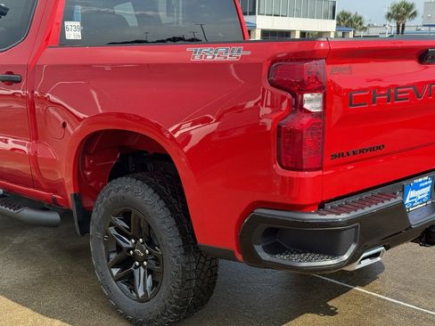 New 2026 Chevrolet Silverado 1500 Custom Trail Boss w/ LPO, Dark Essentials Package image 20