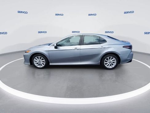 Used 2023 Toyota Camry LE image 5