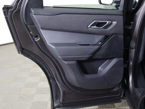 Used 2023 Land Rover Range Rover Velar R-Dynamic S image 30