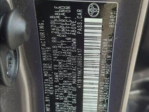 Used 2018 Toyota Camry LE image 27