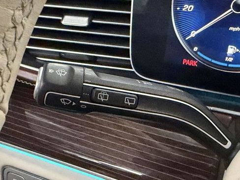 Certified 2023 Mercedes-Benz Maybach GLS 600 4MATIC image 32