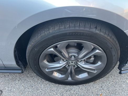 Used 2024 Honda Accord EX image 15