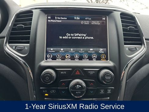 Used 2018 Jeep Grand Cherokee Altitude image 17