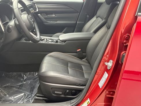 Used 2023 MAZDA CX-50 AWD 2.5 S w/ Cargo Package image 11