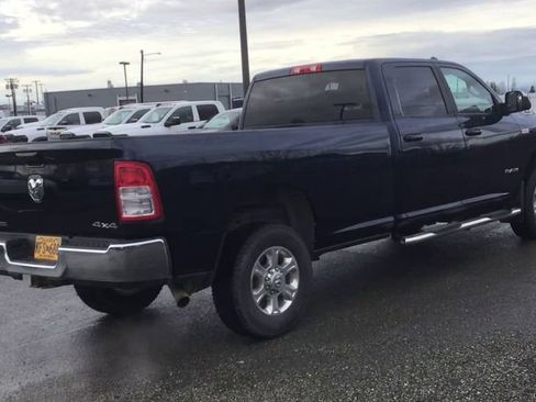 Used 2021 RAM 2500 Big Horn w/ Level 1 Equipment Group image 8