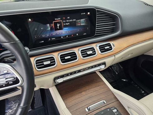 Used 2022 Mercedes-Benz GLE 350 image 28