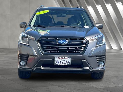 Used 2022 Subaru Forester Premium AWD/4WD image 9