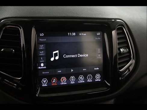 Used 2020 Jeep Compass Limited AWD/4WD image 11