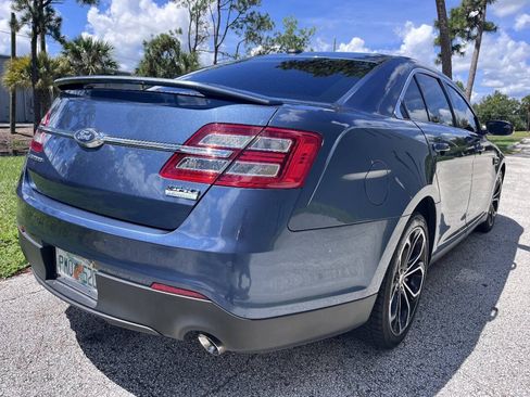 Used 2018 Ford Taurus SHO AWD/4WD image 10