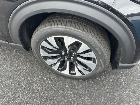 New 2026 Ford Explorer Platinum w/ LUX Leather Package image 11