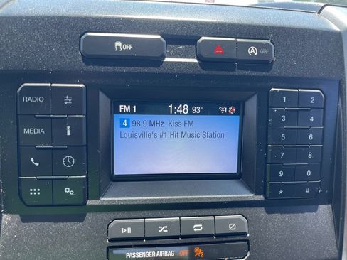 Used 2018 Ford F150 XLT AWD/4WD image 27
