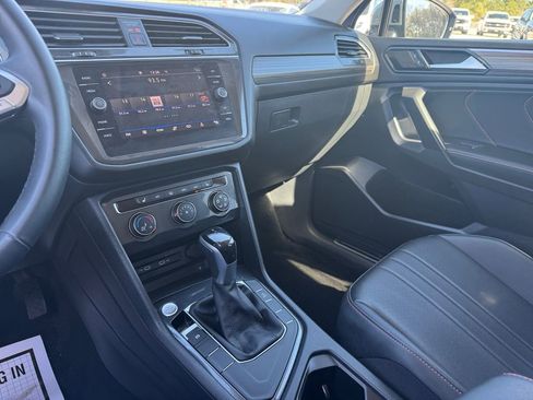 Used 2024 Volkswagen Tiguan Wolfsburg Edition image 36