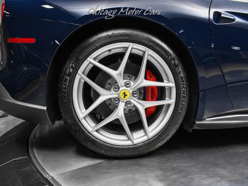 Used 2015 Ferrari F12 Berlinetta RWD image 50