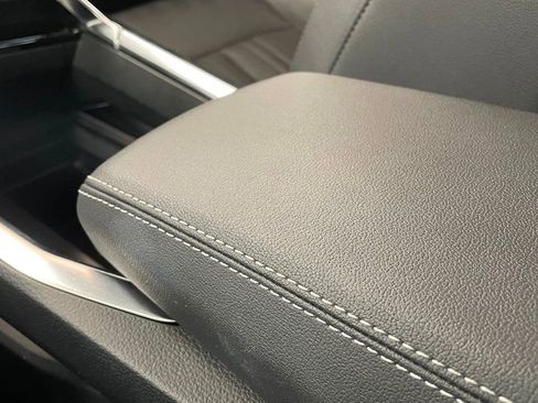 Used 2021 Audi e-tron Premium Plus w/ Premium Plus Package image 44