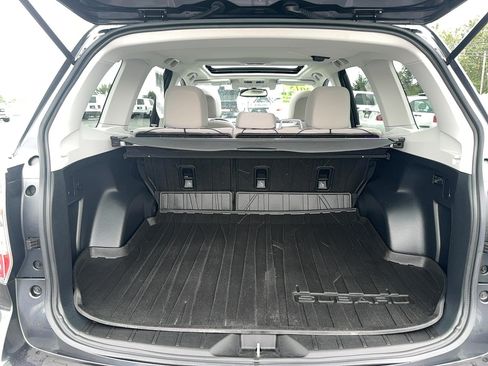 Used 2015 Subaru Forester 2.5i Premium AWD/4WD image 8