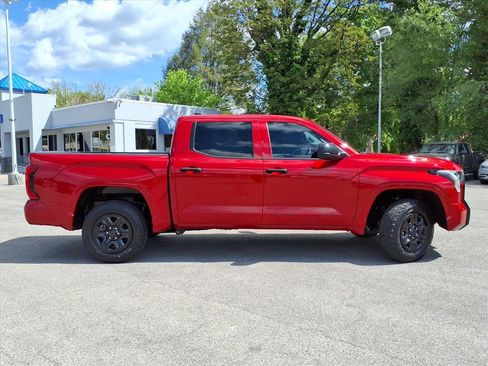 Used 2024 Toyota Tundra SR AWD/4WD image 3