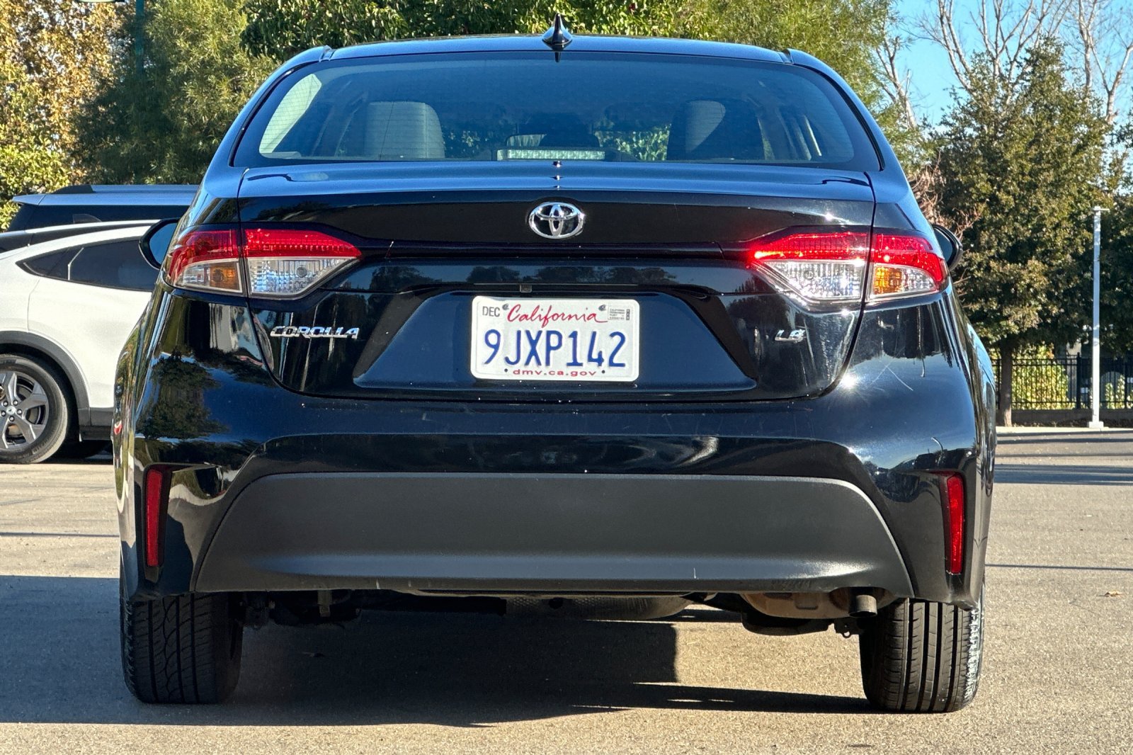 Used 2024 Toyota Corolla LE FWD image 5