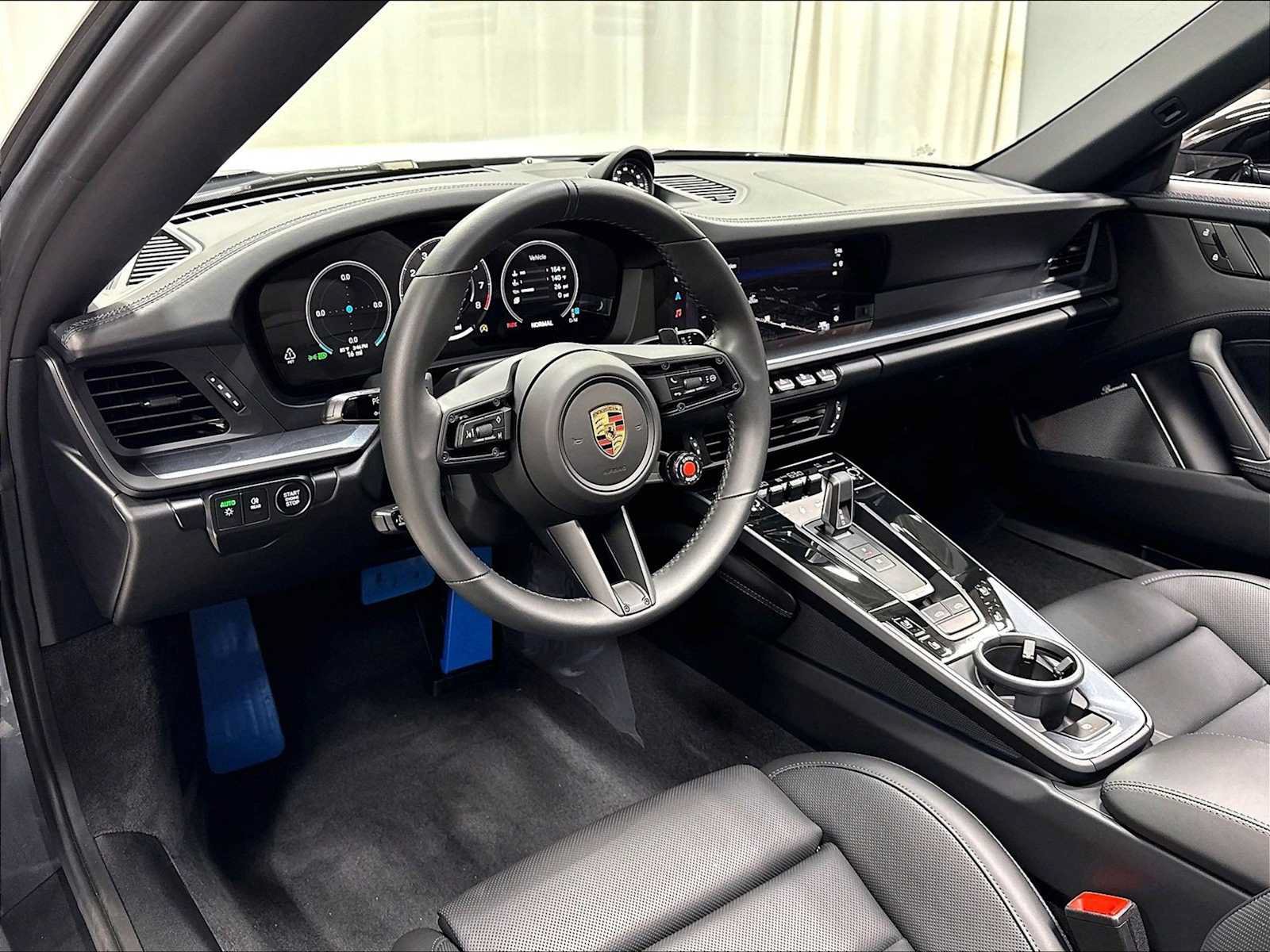 Used 2026 Porsche 911 Targa 4 GTS AWD/4WD image 6