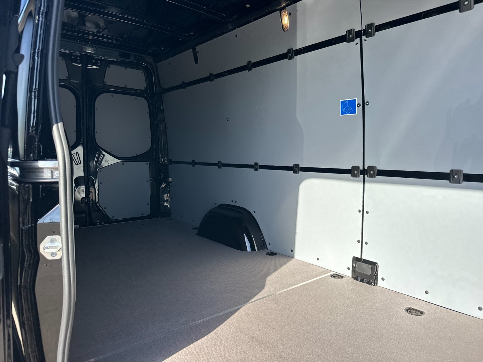 New 2026 Mercedes-Benz Sprinter 2500 image 15