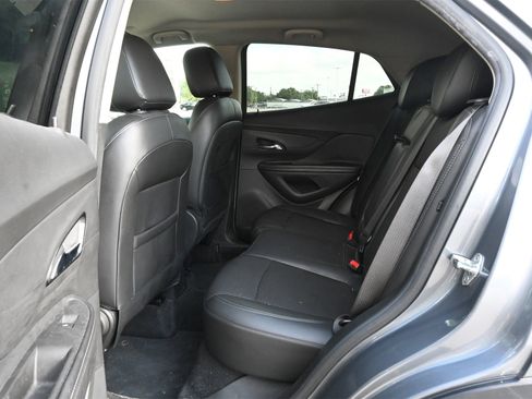 Used 2019 Buick Encore Preferred image 18