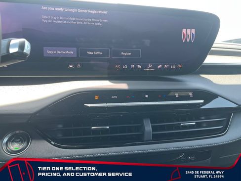 New 2026 Buick Enclave Avenir w/ Super Cruise Package AWD/4WD image 30