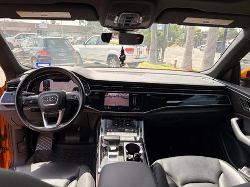 Used 2019 Audi Q8 Premium Plus w/ Premium Plus AWD/4WD image 25