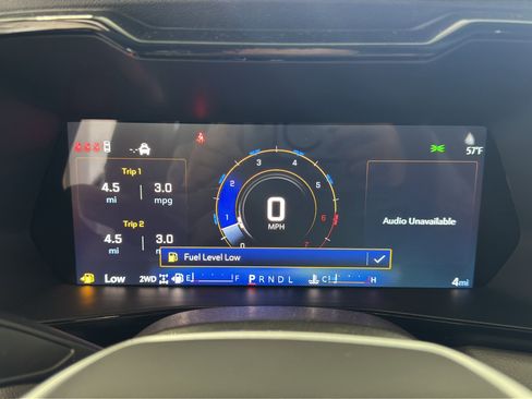 New 2026 Chevrolet Colorado ZR2 w/ Technology Package AWD/4WD image 16