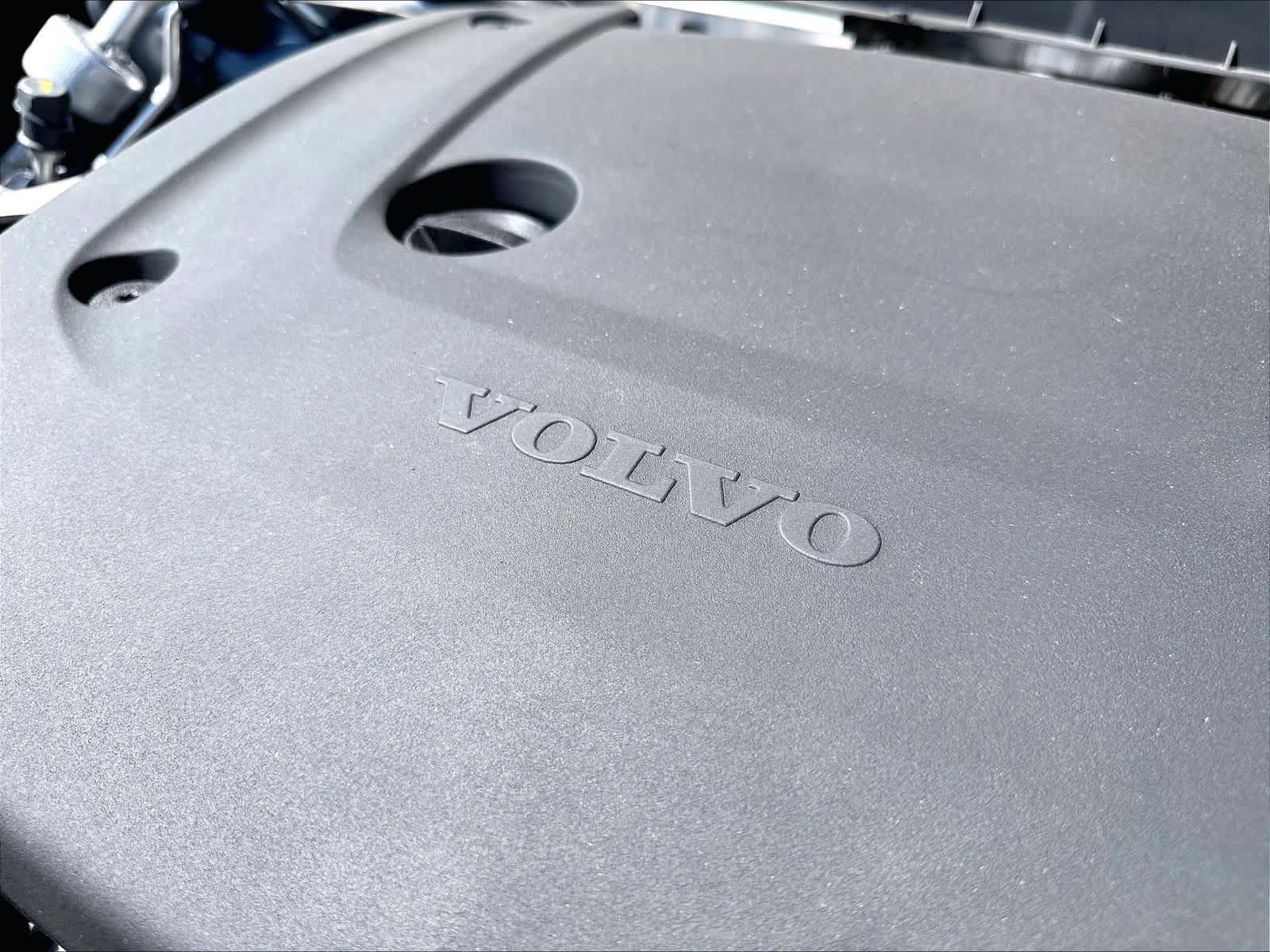 New 2026 Volvo XC90 B6 Plus w/ Protection Package Premier AWD/4WD image 31