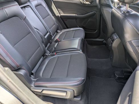Used 2025 Ford Escape ST-Line AWD/4WD image 28