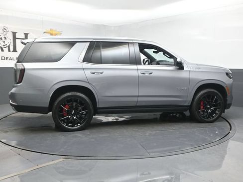 Used 2025 Chevrolet Tahoe High Country AWD/4WD image 41